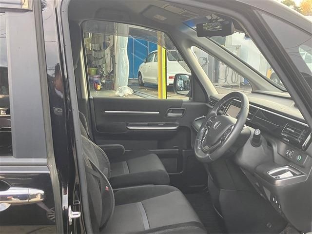 Honda e 2018-11 194851-28