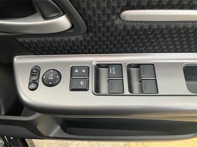 Honda e 2018-11 194851-27