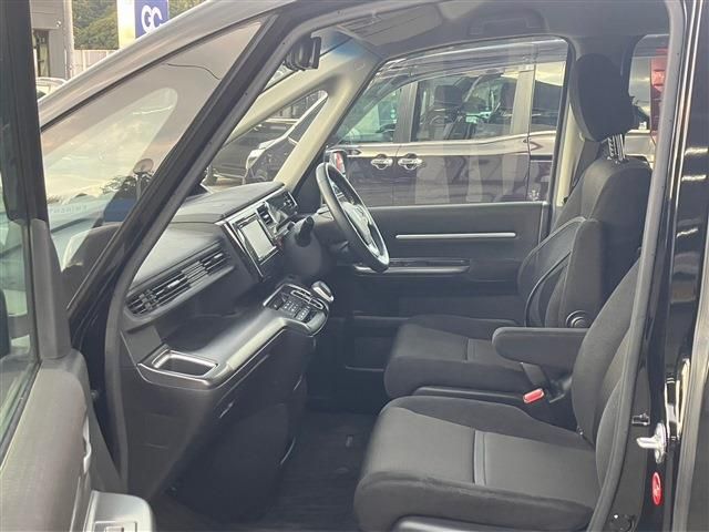 Honda e 2018-11 194851-2