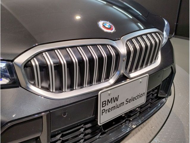 Bmw 3 SERIES 2023-03 5307-9