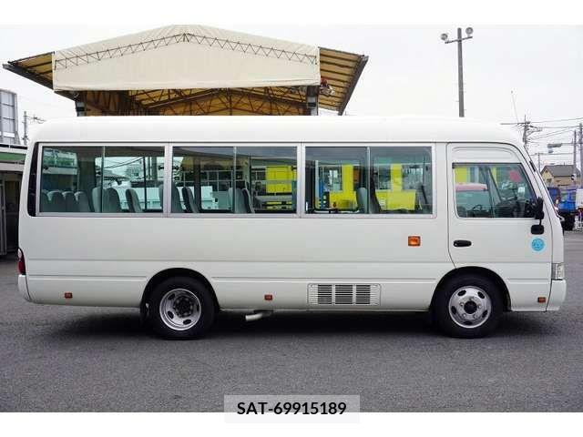 Toyota COASTER 2010-02 264479-4