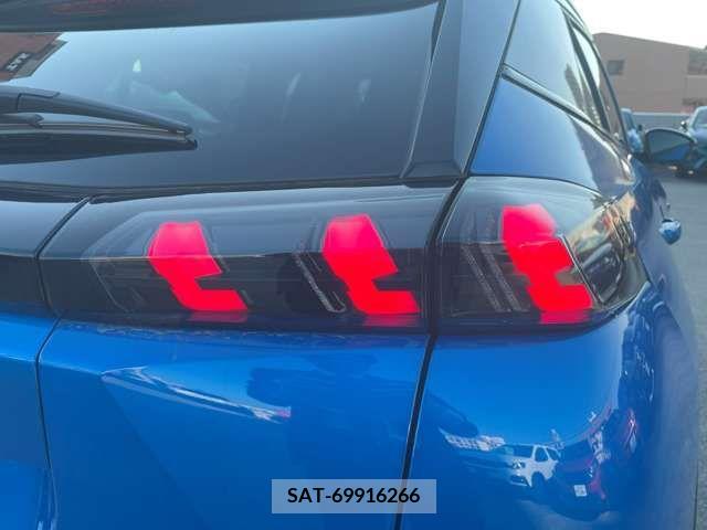 Peugeot 2008 2023-11 317408-16
