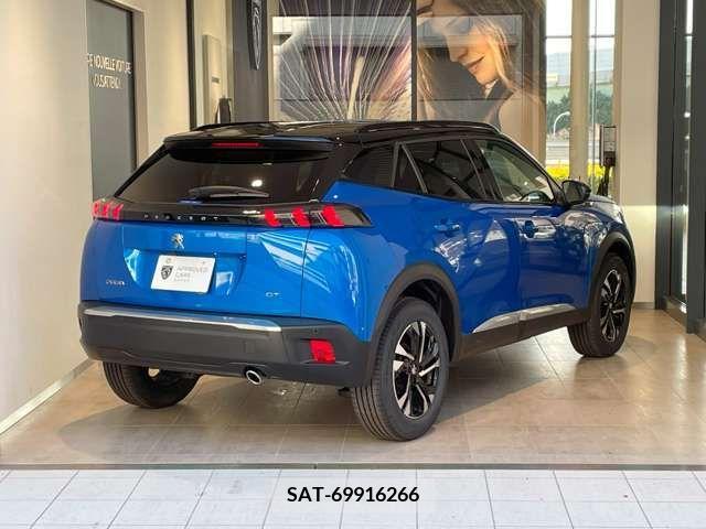Peugeot 2008 2023-11 317408-9