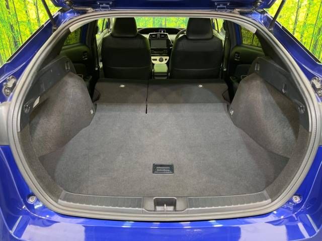 Toyota PRIUS 2016-11 192351-10