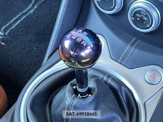 Nissan FAIRLADY Z 2012-09 269079-6