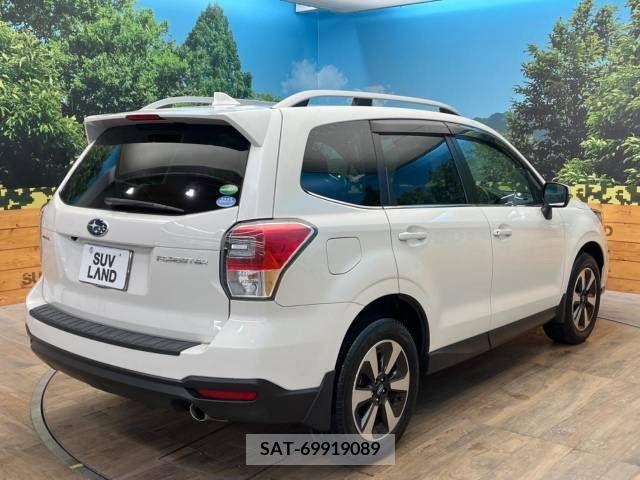 Subaru FORESTER 2016-08 270375-17
