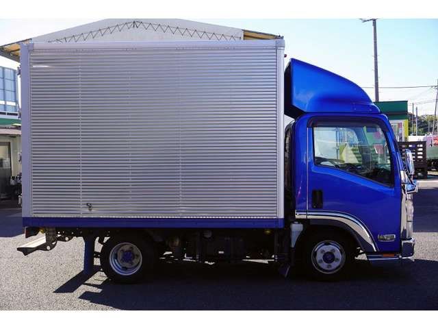 Isuzu ELF TRUCK 2014-10 12877-4