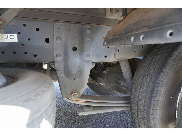 Isuzu ELF TRUCK 2014-10 12877-9