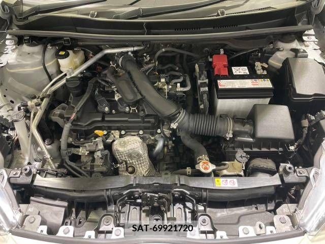 Toyota YARIS 2022-06 290837-18