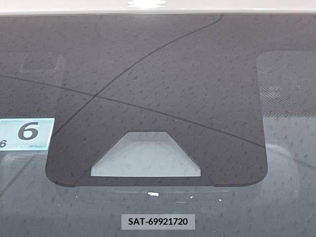 Toyota YARIS 2022-06 290837-4