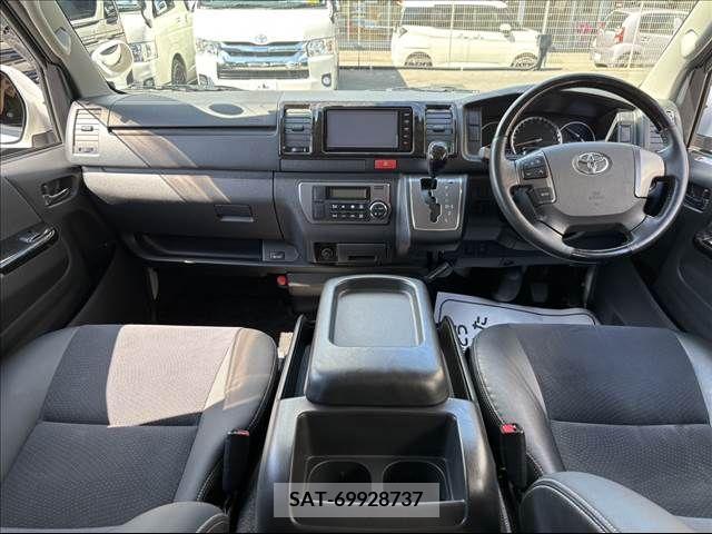 Toyota REGIUSACE VAN 2015-05 298599-3