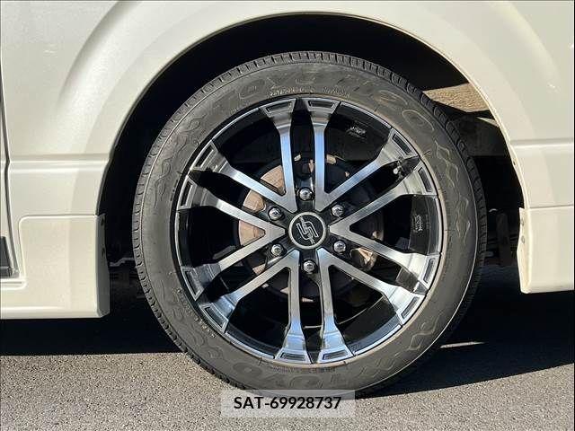 Toyota REGIUSACE VAN 2015-05 298599-18