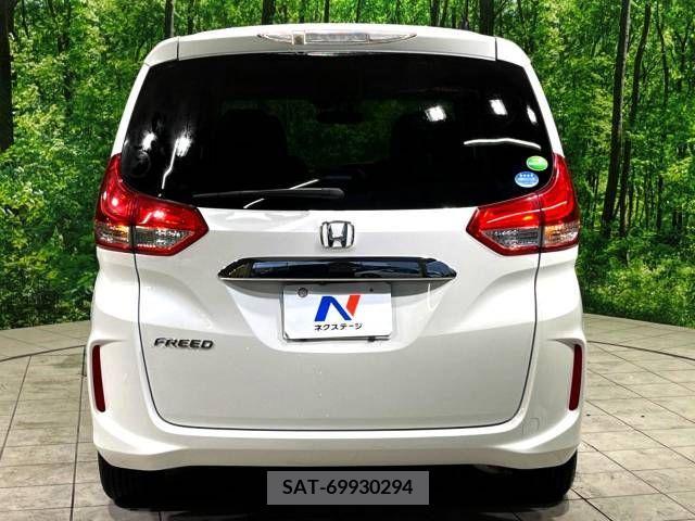 Honda FREED 2017-11 382085-17