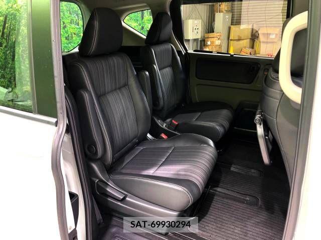 Honda FREED 2017-11 382085-11