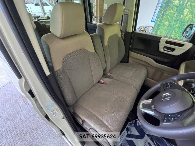 Honda N BOX 2020-02 333906-8