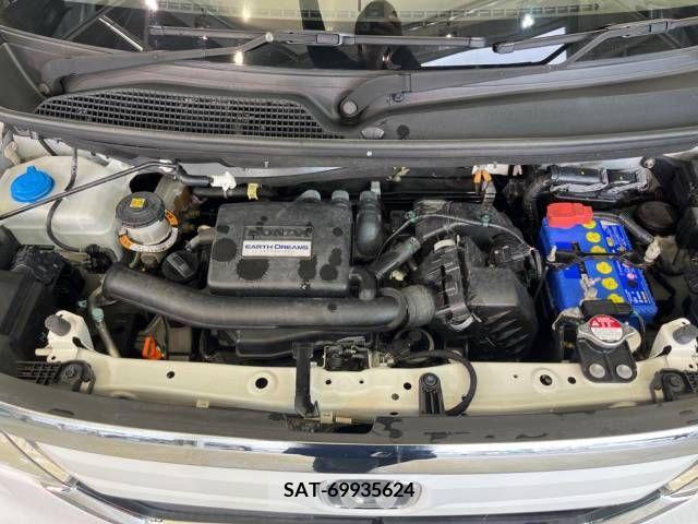Honda N BOX 2020-02 333906-18
