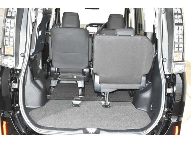 Toyota VOXY 2015-03 16374-13