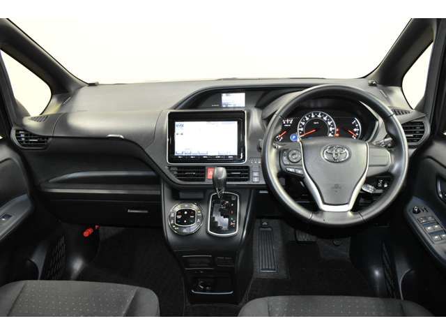 Toyota VOXY 2015-03 16374-3