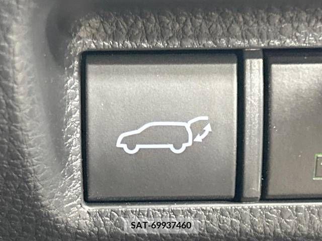 Toyota RAV4 2022-07 282948-7