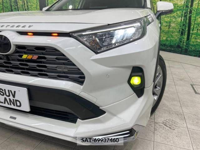 Toyota RAV4 2022-07 282948-12