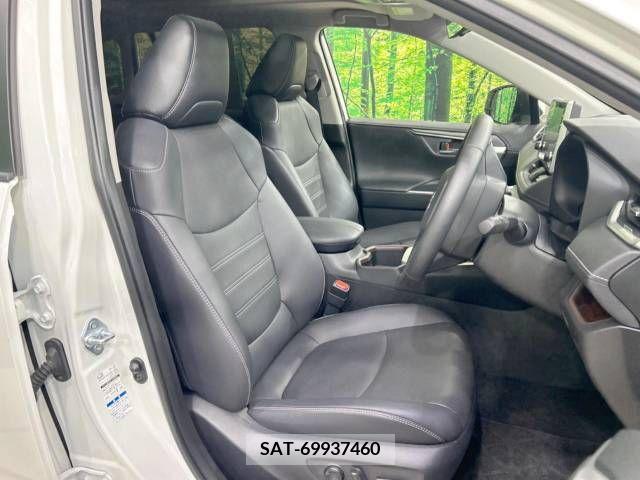 Toyota RAV4 2022-07 282948-8