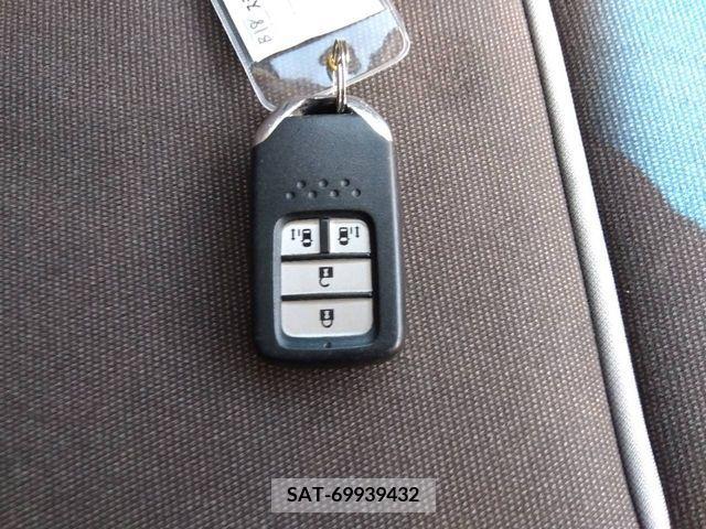 Honda e 2017-07 210656-8