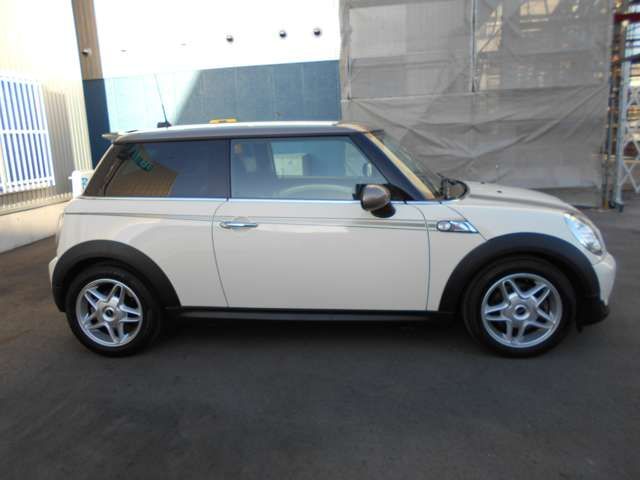 Bmw MINI 2013-06 188872-3