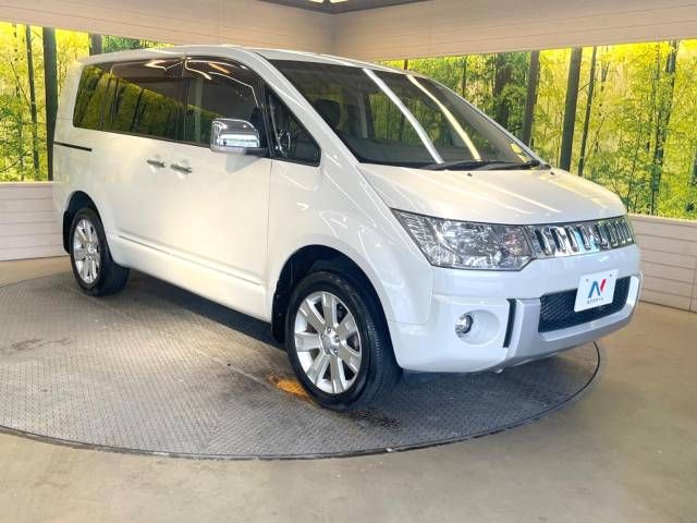 Mitsubishi DELICA D5 2013-02 26448-17