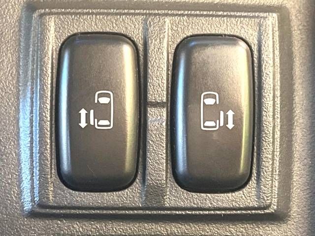 Mitsubishi DELICA D5 2013-02 26448-5