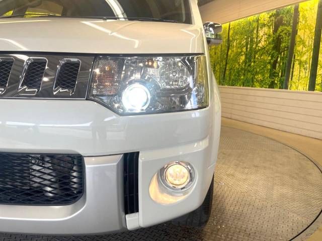 Mitsubishi DELICA D5 2013-02 26448-9