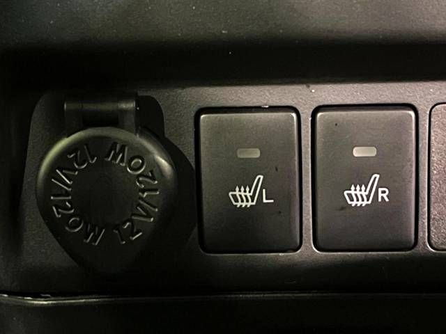 Toyota ROOMY 2022-01 195596-6