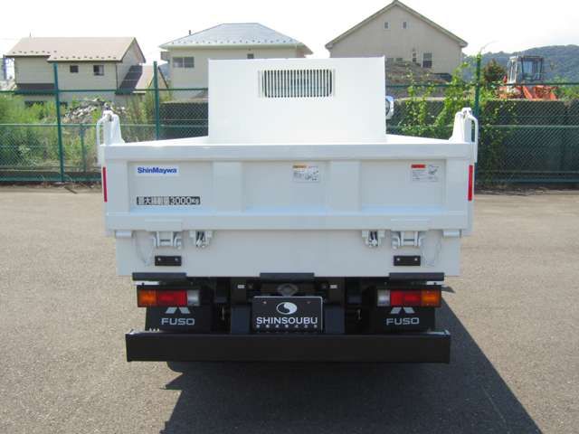 Mitsubishi CANTER 2023-01 2348-5