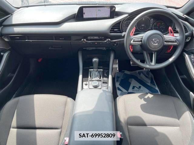 Mazda MAZDA3 2020-06 342536-1