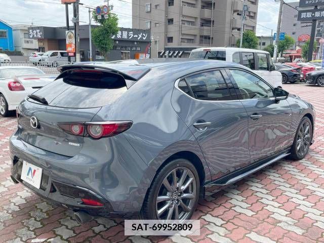 Mazda MAZDA3 2020-06 342536-17