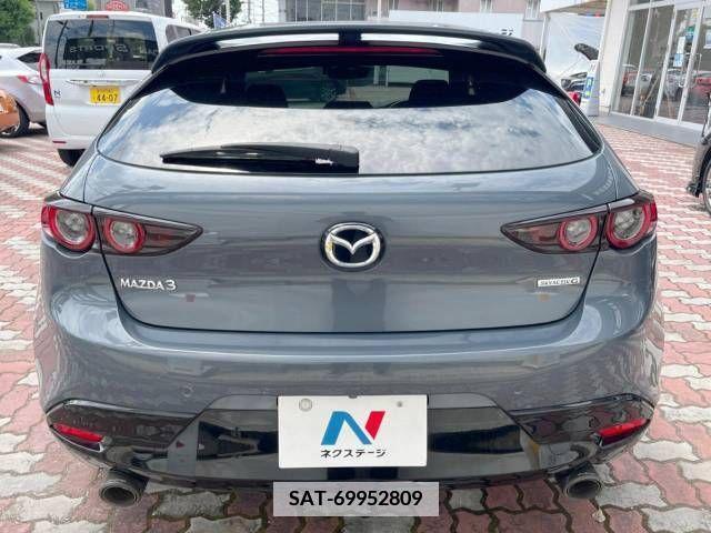 Mazda MAZDA3 2020-06 342536-15