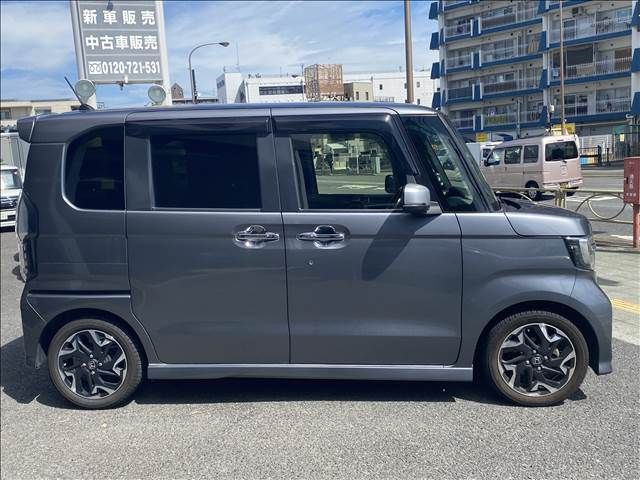 Honda N BOX CUSTOM 2018-10 186696-6