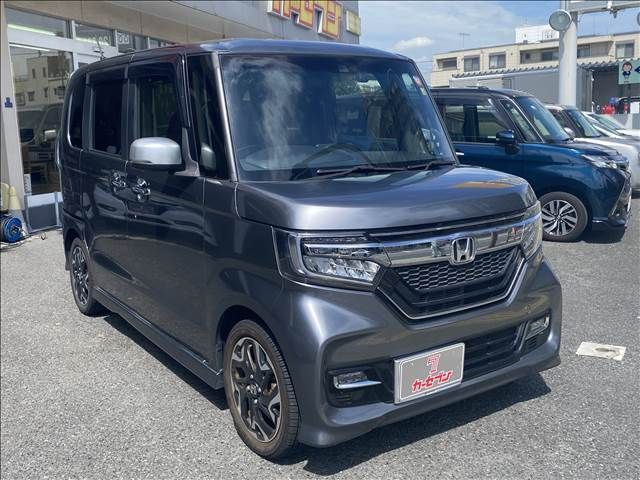 Honda N BOX CUSTOM 2018-10 186696-9