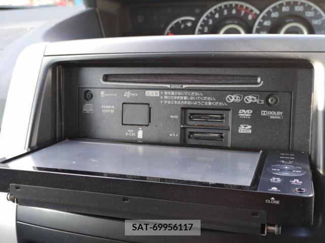 Toyota VOXY 2011-12 289222-14