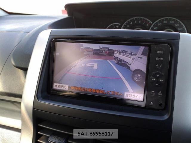 Toyota VOXY 2011-12 289222-15