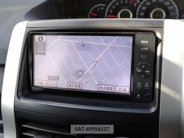 Toyota VOXY 2011-12 289222-12