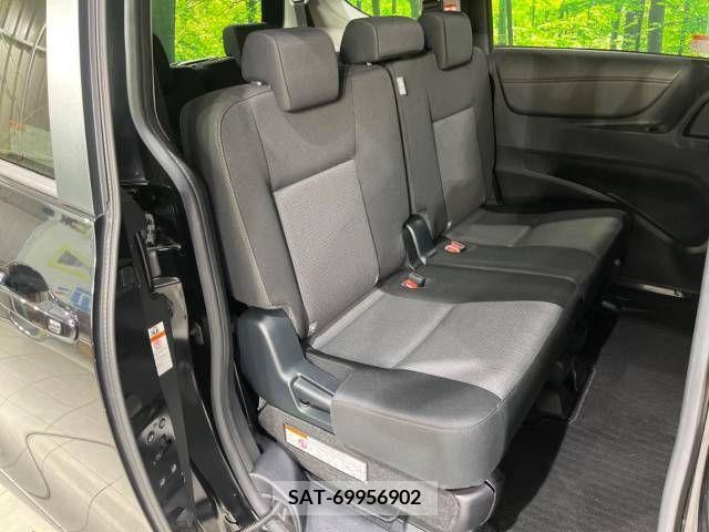 Toyota SIENTA 2021-04 218195-9
