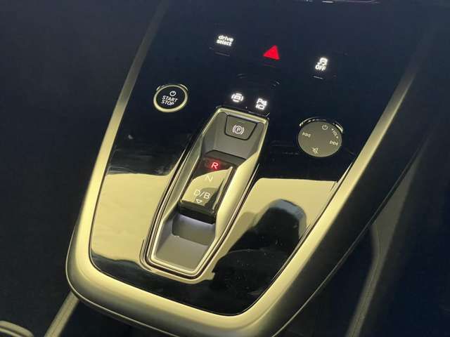 Audi Q4 E-TRON 2022-10 191389-13