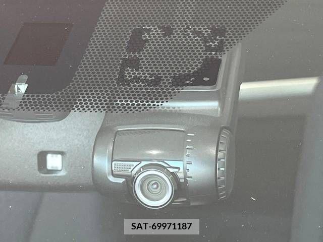 Toyota PRIUS 2016-03 345199-6