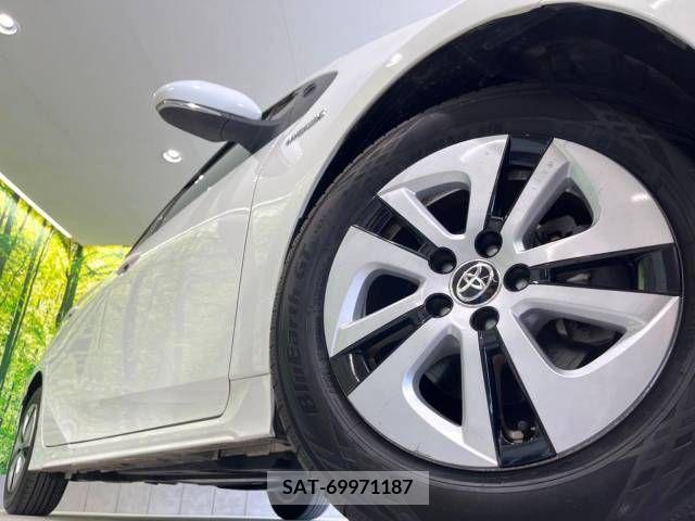 Toyota PRIUS 2016-03 345199-13