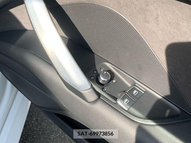 Audi TT 2016-06 204045-12