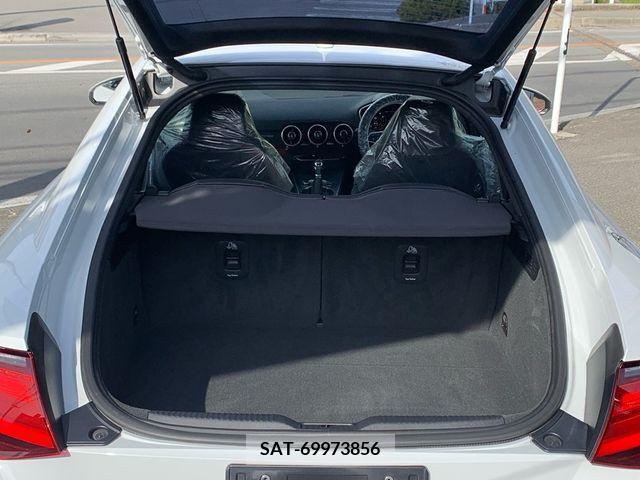 Audi TT 2016-06 204045-21