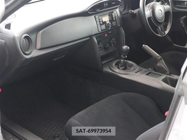 Toyota 86 2015-11 259936-12
