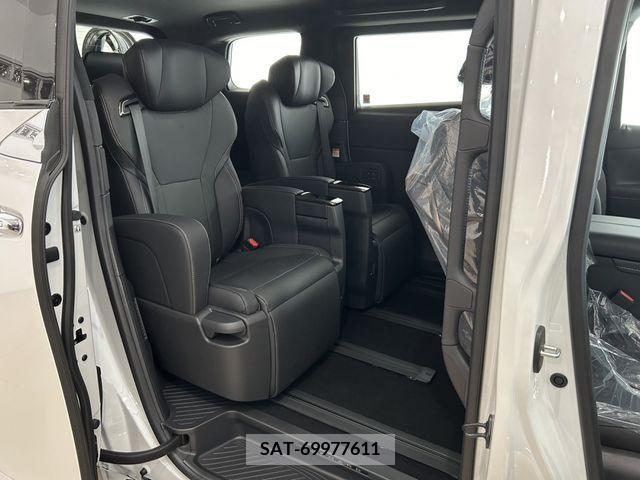 Toyota ALPHARD 2024-06 336224-4