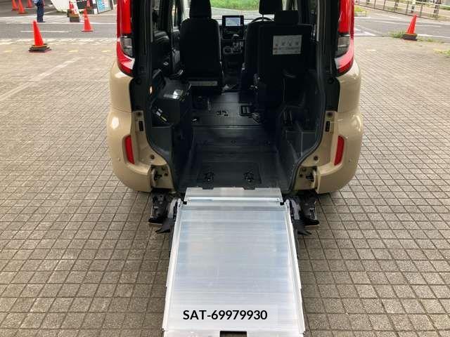 Toyota SIENTA 2023-07 374932-25