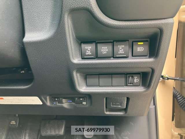 Toyota SIENTA 2023-07 374932-22